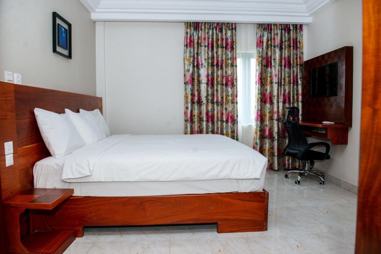 לומה El Doria Hotel מראה חיצוני תמונה